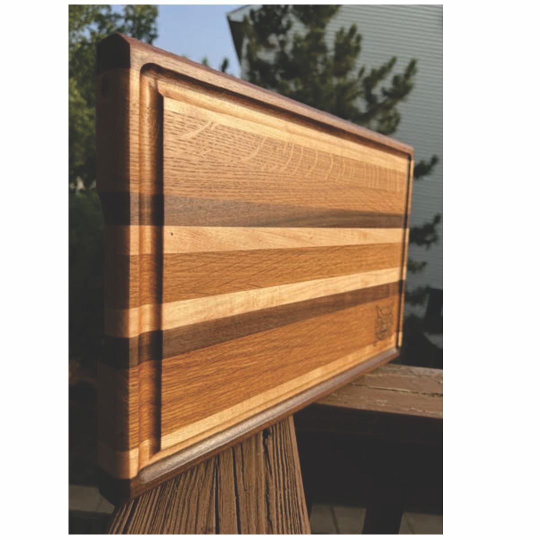 DSD Hardwood Cutting Board